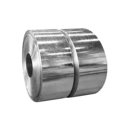 En acier au carbone moyen, bobines de tôle sans soudure de largeur de 50 à 1550 mm et tolérance de ± 1%