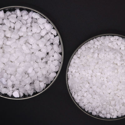 Poudre de grains de corindon blanc fondu F12 pour une densité de masse élevée et une douceur