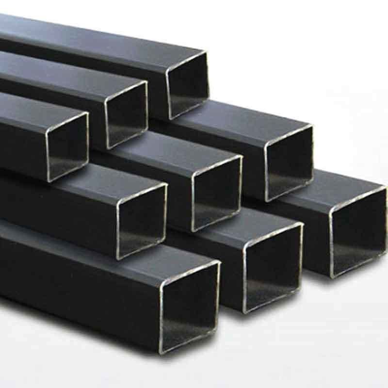 Tubes en acier au carbone carrés 65x65 10 x 10 avec trous 80 x 80 certifiés par ISO9001